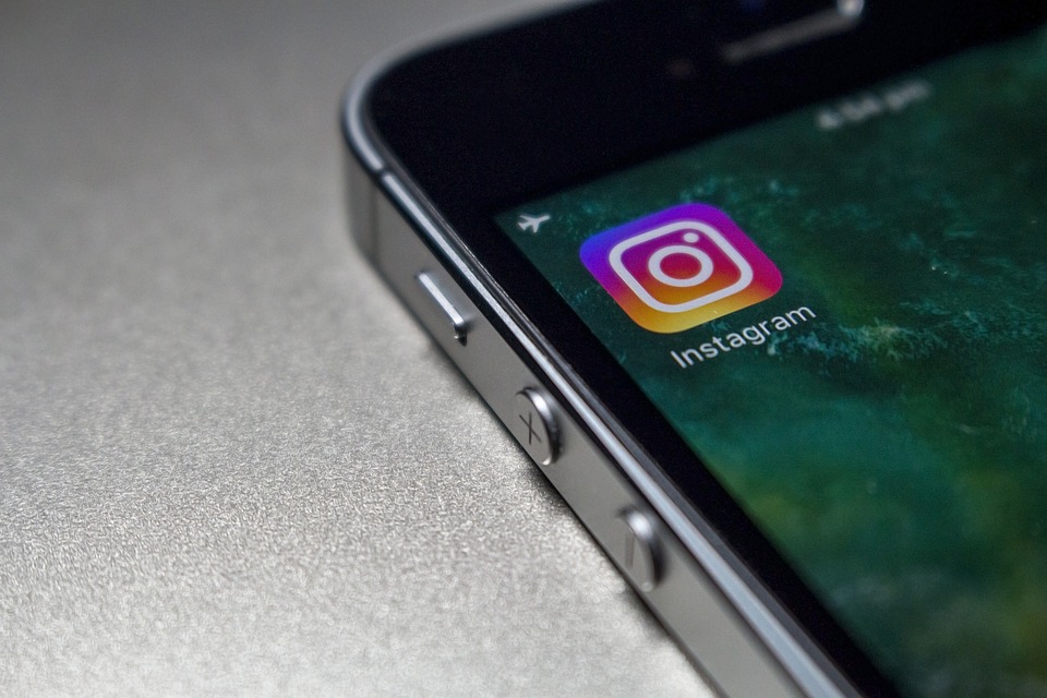 将instagram Feed嵌入到您的网站设计中的智能工具